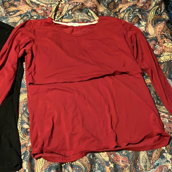 Nursing long sleeve lot - Picture 7 of 8